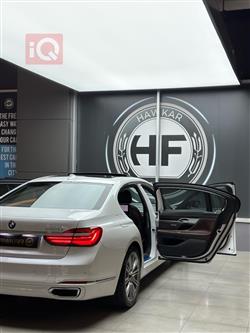 بي ام دبليو الفئة 7